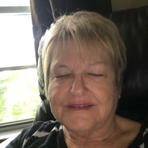 Meet your Posher, Sandra